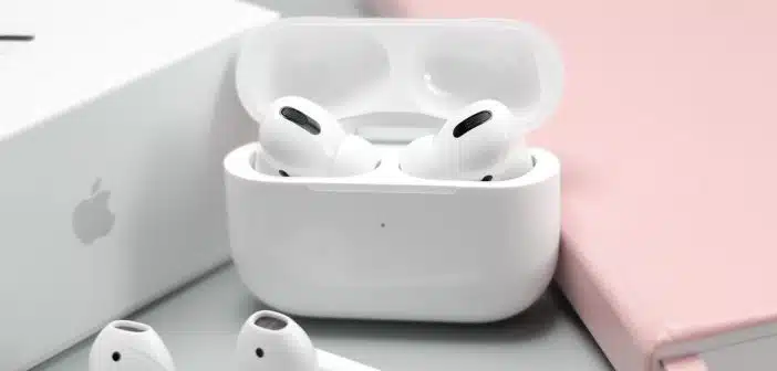 shallow focus photo of Apple AirPods