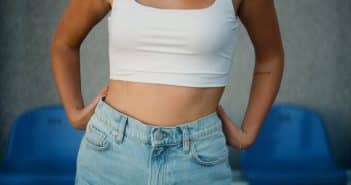 Comment se déroule la liposuccion de l’abdomen ?