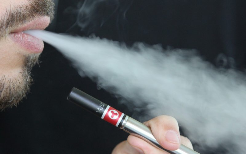 E-liquide : les critères pour bien faire son choix E-liquide : les critères pour bien faire son choix