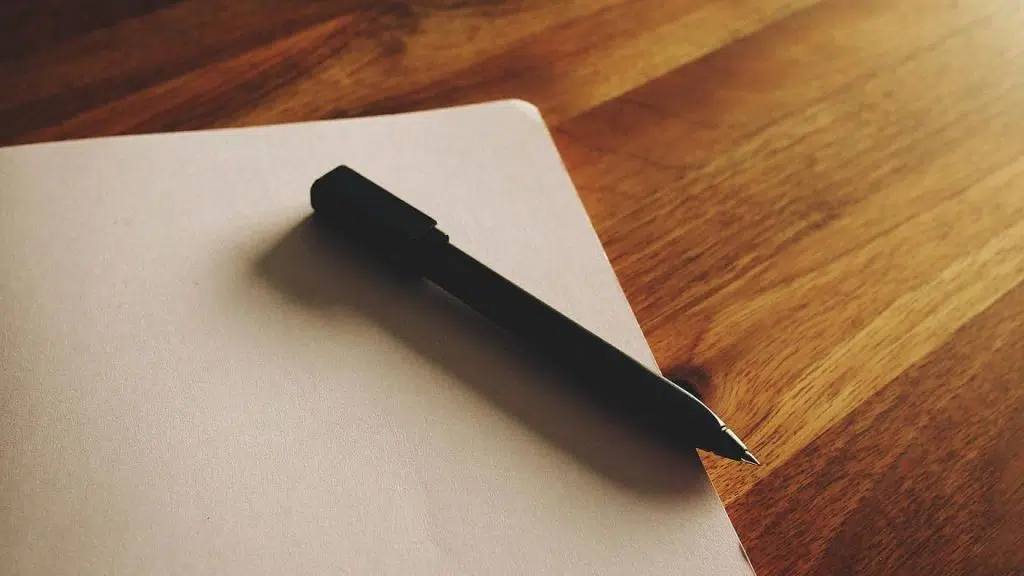Pourquoi acheter un stylo tactique ?