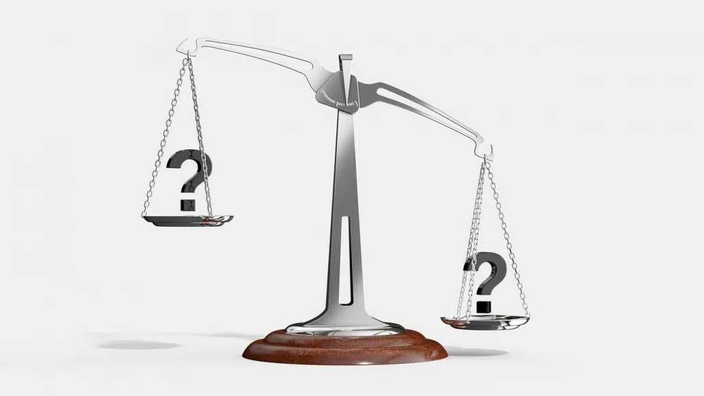 Quels sont les avantages d’un comparateur de frais bancaires ?